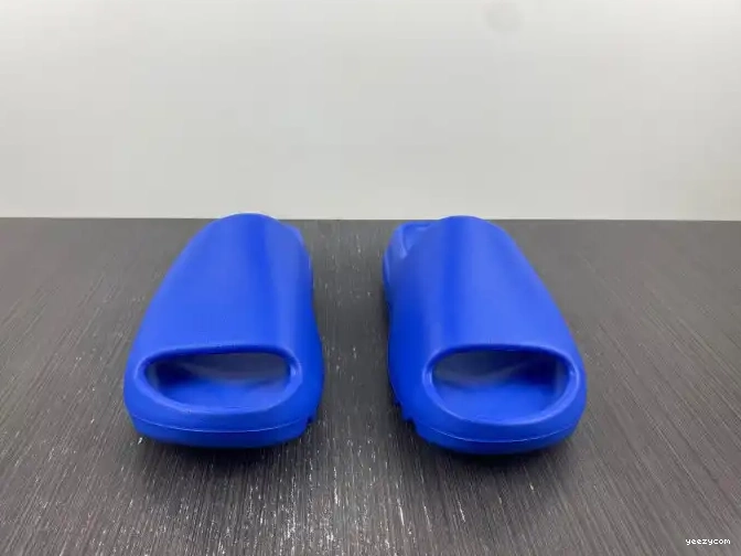 Azure Adidas Slide ID4133 Yeezy 0504